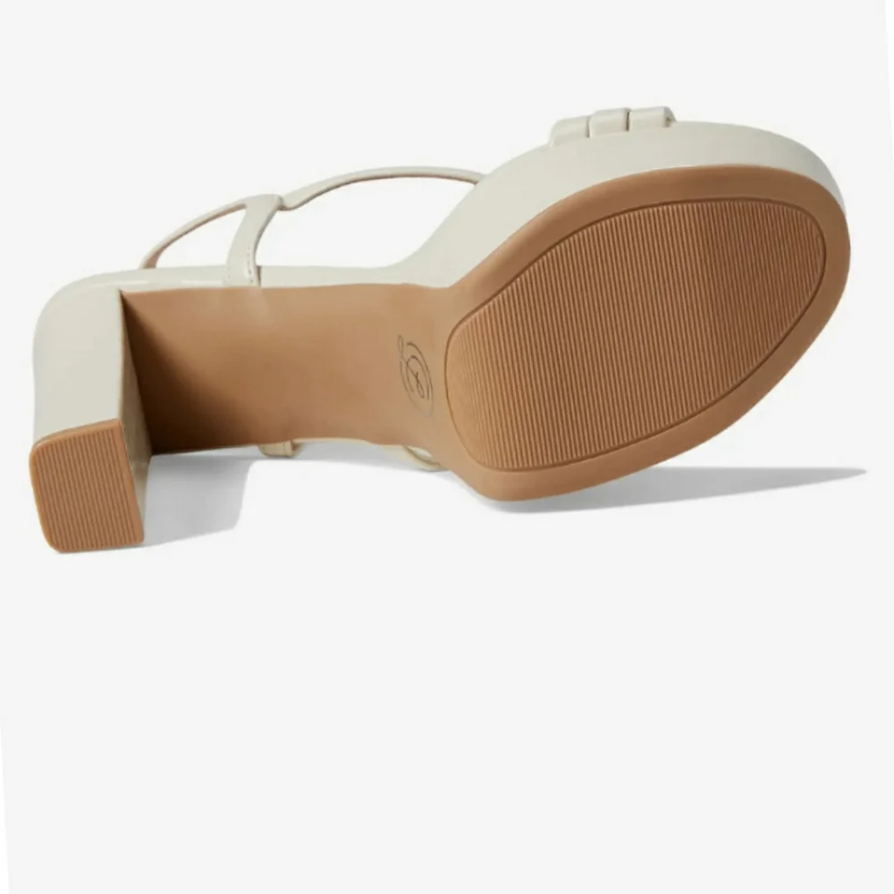 🆕⭐ Chinese Laundry Pearl white chunky platform sandal
